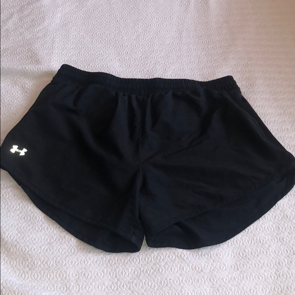 Black under armour athletic shorts